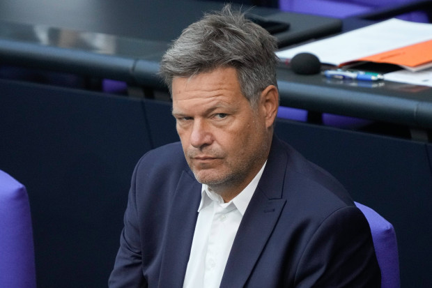 Robert Habeck verspricht der Wirtschaft Hilfen – und zahlt nicht