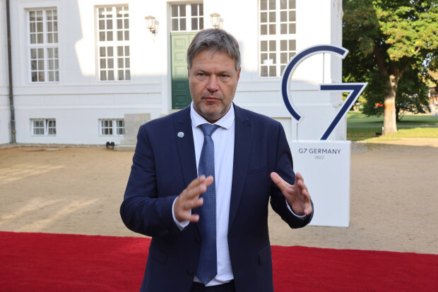 Habecks Devise: Unsere Wirtschaft zerstören wir selbst