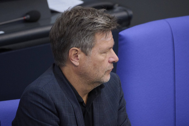 Noch ein „Sondervermögen“: Habeck ruft nach neuen Superschulden