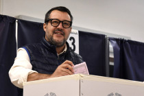 Italien: Wahlbeteiligung am Mittag auf dem Niveau von 2018