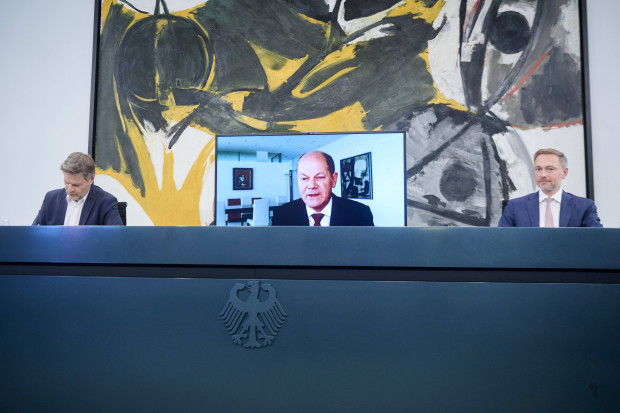 Kanzler Olaf Scholz kauft sich mit der Gaspreisbremse Zeit und verpulvert dafür 200 Milliarden