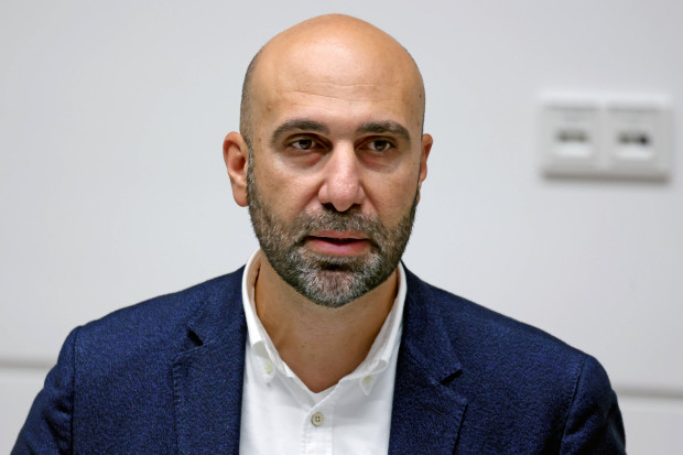 Ahmad Mansour kritisiert die Zulassung des Muezzinrufs in Köln als „sträflich naiv“