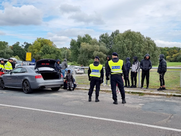 Chef der Bundespolizei-Gewerkschaft: „Da nützt auch kein Geld mehr: Voll ist voll“