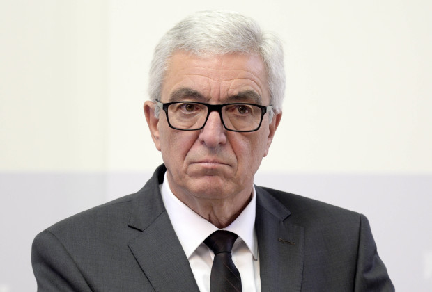 Rheinland-pfälzischer Innenminister Lewentz tritt zurück
