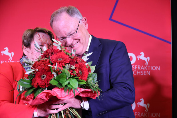 Rot-Grün gewinnt Wahl in Niedersachsen