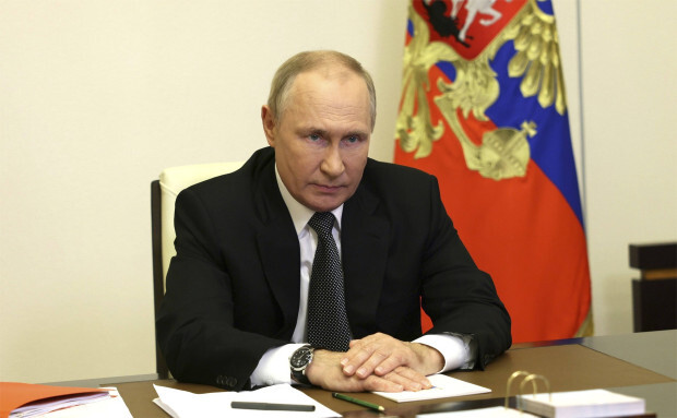 Putin zwischen Panik und Paranoia – nach der Mobilisierung nun das Kriegsrecht