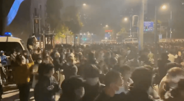 Massive Proteste in China gegen Corona-Maßnahmen und Xi Jinping