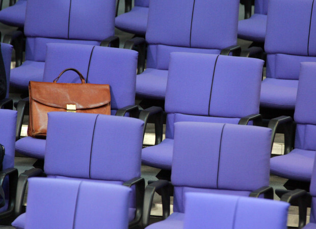 Wäre manch ein Bundestagsabgeordneter „auf Stütze angewiesen“?