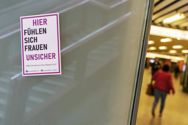 „Grünen- und Linken-Politiker sollten vier Wochen mit öffentlichen Verkehrsmitteln durch Berlin fahren“