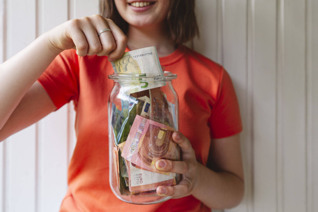 Pflegekinder dürfen jetzt das Geld aus ihren Nebenjobs behalten