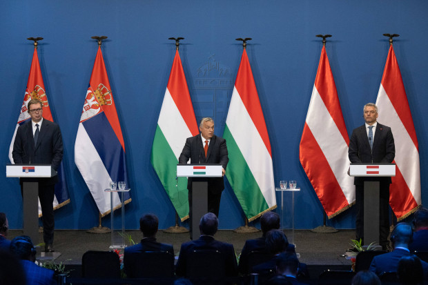 Nehammer defends the summit with Orban and Vucic