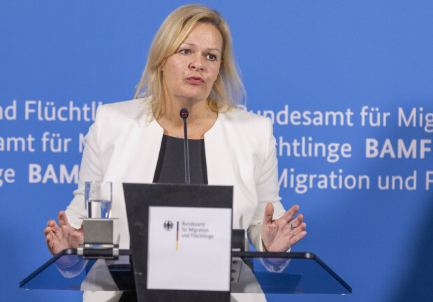 Verschweigen als Methode: Wie Innenministerin Nancy Faeser ihr Amt in Misskredit bringt