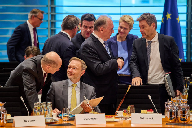 FDP-Lindner macht auch einen Doppelwumms – rückwärts