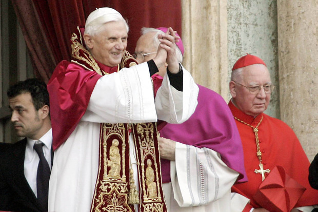 Benedikt und die Medien: Der „Panzerkardinal“ wird Papst!