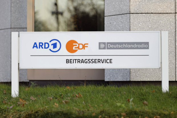 Wohl dem, der lügt und das auch noch sendet