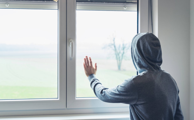 Die Corona-Politik hat die Menschen „tödlich“ einsam gemacht