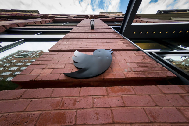 Twitter und Co zensierten Corona-Kritiker auf Druck der Regierung