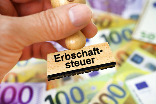 Wenn der Staat Omas Häuschen an die Armen verteilen will