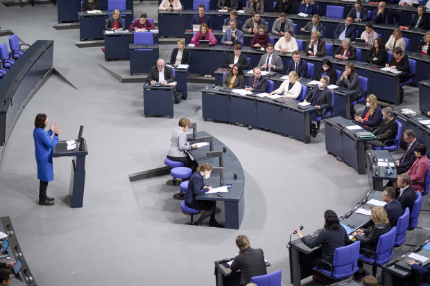 Wie die Ampel Einwanderung steigern will:  Pass, Nachzug für erwachsene Kinder und Familien