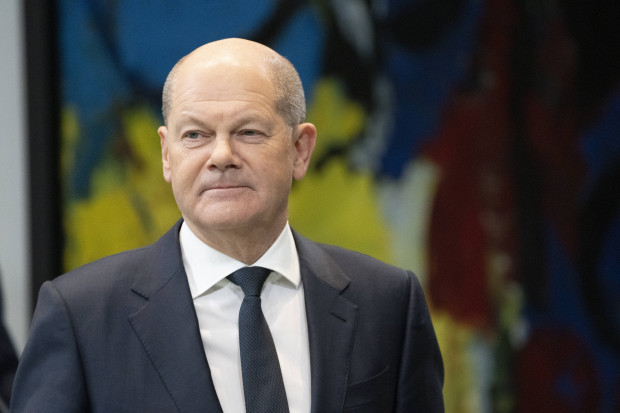 Scholz verbindet die Mythen von Zuwanderung und Rentensicherheit