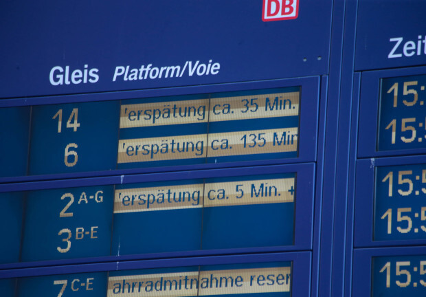 Das Neun-Euro-Ticket hat bei der Bahn zu deutlich mehr Verspätungen geführt