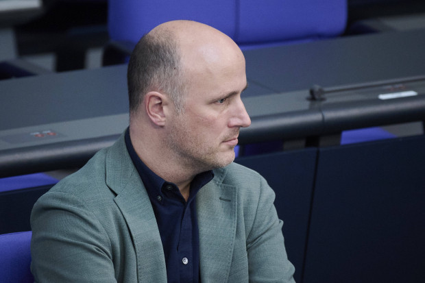 Queer-Bundesbeauftragter Lehmann rudert zurück – entschuldigt sich aber nicht