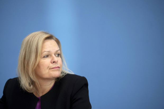 Affäre Schönbohm: Beamte meutern gegen Ministerin Faeser