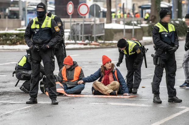 Die „Letzte Generation“ bezahlt ihre Klima-Kleber als Angestellte