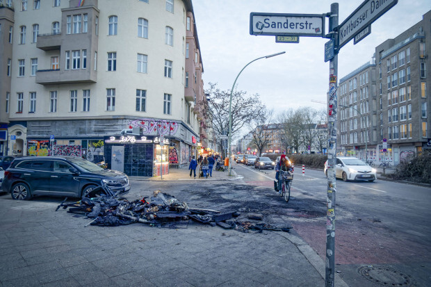 Interne Bilanz der Berliner Silvesternacht: Wenn ganze Viertel den Staat bekämpfen