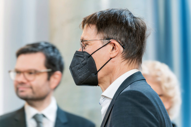 Lauterbach: Ende der Maskenpflicht im Fernverkehr zum 2. Februar