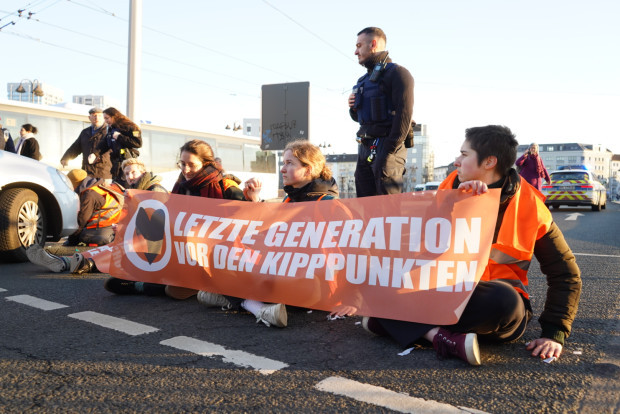 Straßenblockierer der Letzten Generation nutzten „Mietautos“
