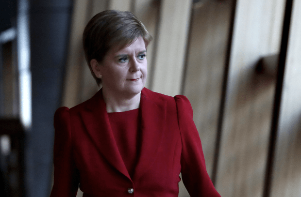 Schottische Haftanstalten: „Transfrauen“ nicht mehr mit Frauen unterbringen