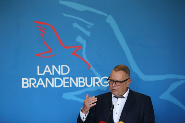 Brandenburg: Innenminister Stübgen fordert „Migrationsbremse“