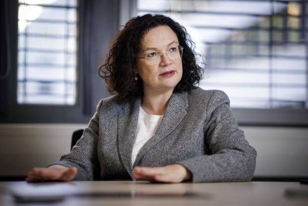 Andrea Nahles attackiert junge Generation: „Arbeit ist kein Ponyhof“
