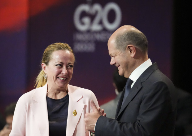 Die fünf schrägsten Ausfälle von Anti-Meloni-Hysterie