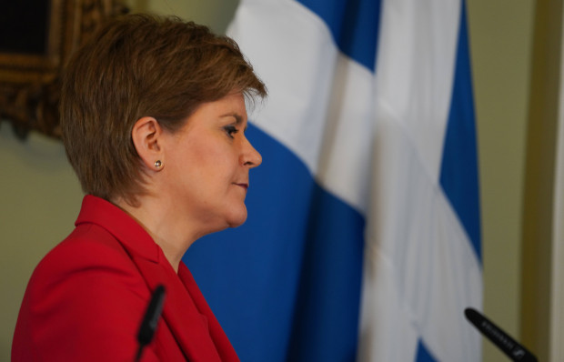 Gestürzt übers Woke-Sein: Nicola Sturgeon will Ämter niederlegen