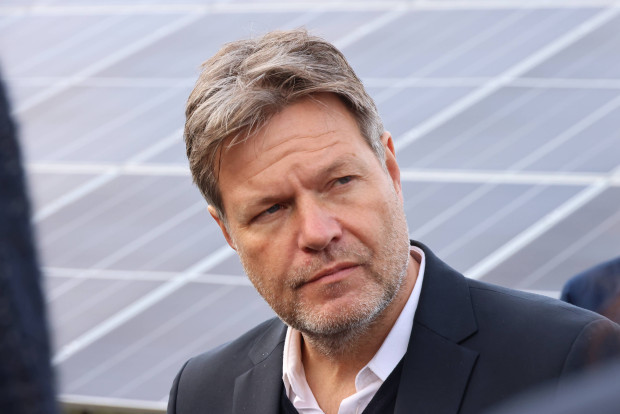 Der Krieg und die Energiepolitik: Ein Jahr später und kein bisschen klüger