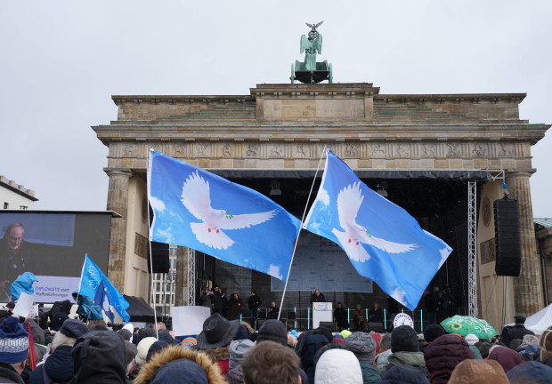 Über „Friedensschwurbler“ und andere Gemeinheiten des neuen Alltags