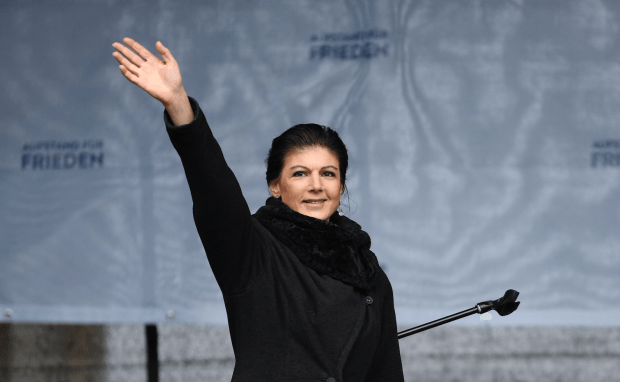 In einer aktuellen Umfrage fällt die Linke nach Wagenknecht-Abschied auf 4 Prozent