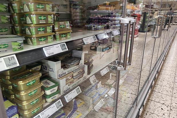 Özdemir will auch Werbeverbote für Milch, Käse und Butter