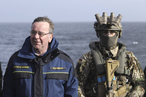 Zivil ist Deutschland militärisch super aufgestellt