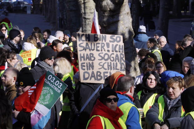 Verdi unterstützt Klima-Aktivisten – Arbeitnehmer fürchten wegen Klimaschutz um ihre Jobs