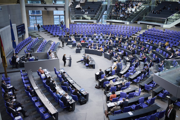 Keine Grundmandatsklausel mehr: Jetzt müssen CSU und Linkspartei zittern