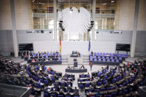 Der Bundestag redet das Problem der bezahlten Journalisten klein