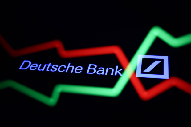 Turbulenzen gehen weiter – Deutsche Bank im Feuer