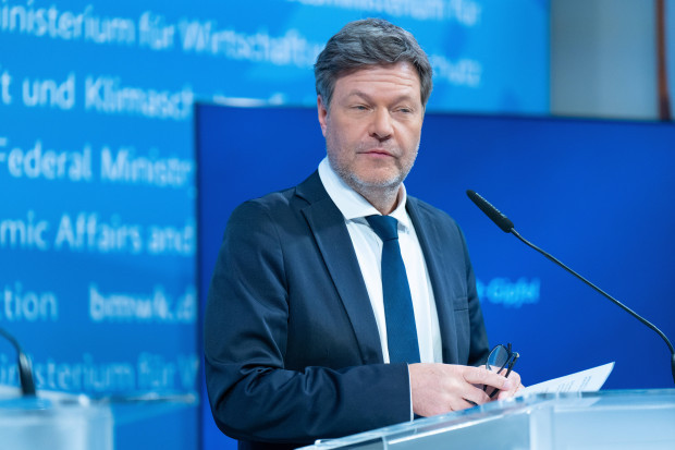 Der Aufstand der Wirtschaft gegen die Regierung