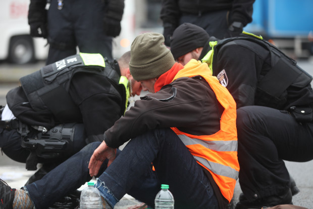 Gebührenbescheide der Polizei für „Letzte Generation“