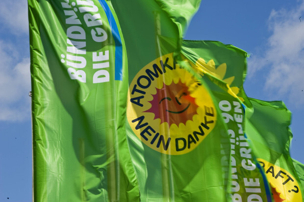 Grüne schalten Kernkraftwerke ab und Kohlekraftwerke an