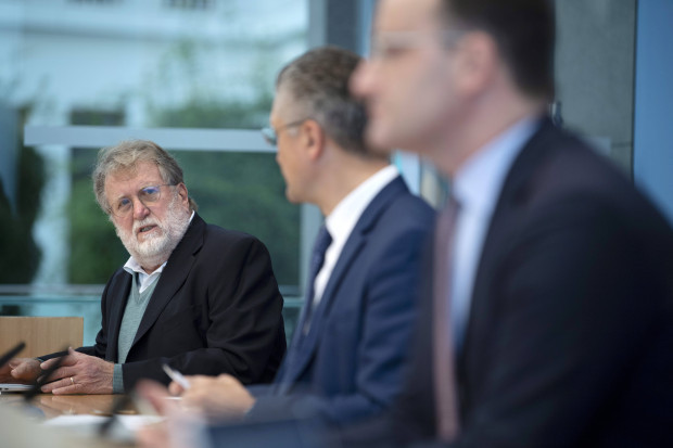 Die Ständige Impfkommission – Ein überflüssiges und gefährliches Gremium