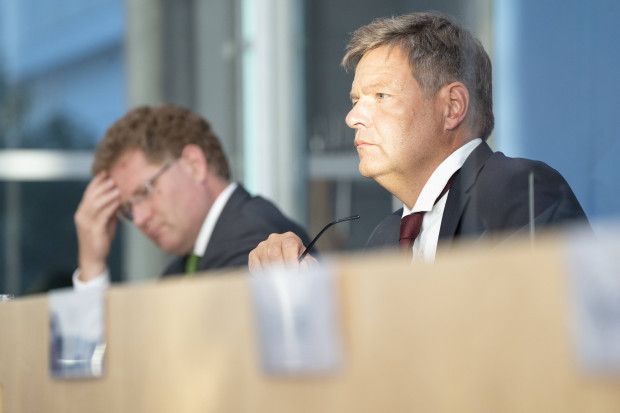 Im Wirtschaftsministerium wird „Familienpolitik“ besonders groß geschrieben